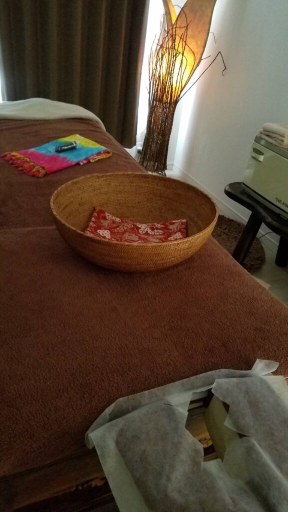 青森のバリエステサロンFrangipani-室内風景